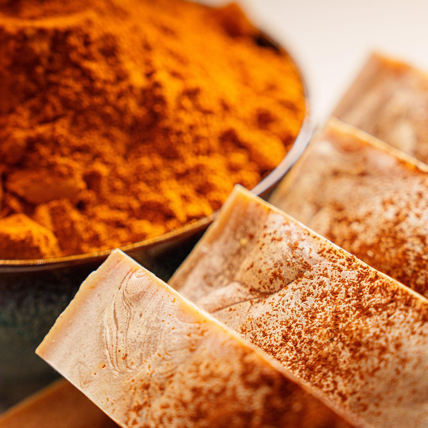 SNIWAN Golden Glow Turmeric Soap
